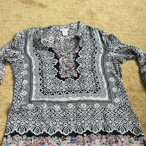 Sundance 100 % silk Black and White Blouse with floral accents